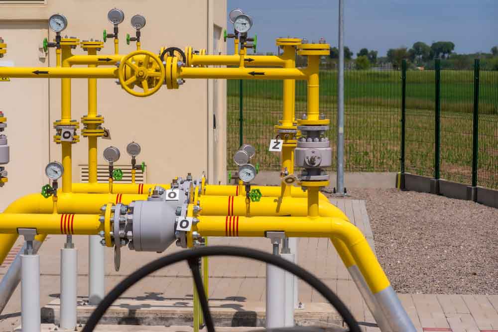 large-scale commercial gas lines